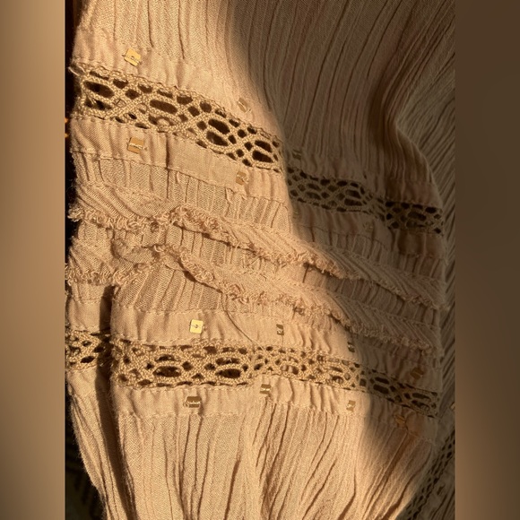 Free People, puffsleeve, front button, collar blouse. Accent open lace, stitches - Picture 4 of 5